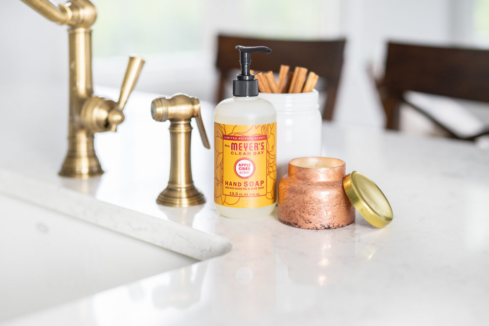 Petite Fashion Blog | Fall Home Decor Inspiration | Mrs. Myers Soap | Anthropolgie Candole