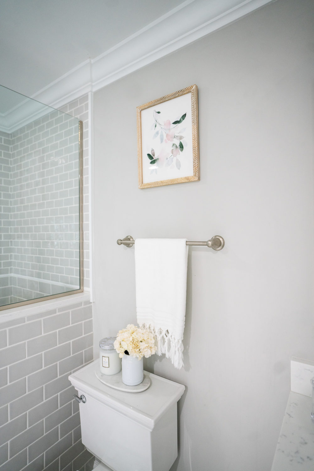 Petite Fashion Blog | Serena and Lily Bedding | Serena and Lily Towels | Serena and Lily Sale | Minted Artwork