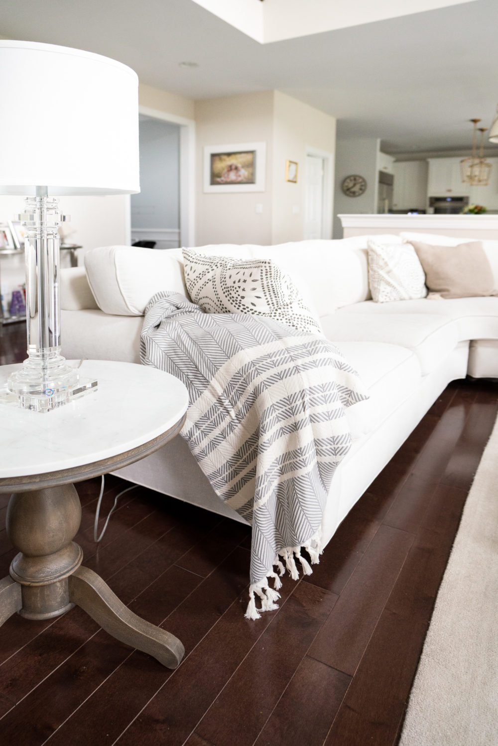 Petite Fashion Blog | Serena and Lily Pillows | Serena and Lily Friends and Family Sale | Serena and Lily Coupon