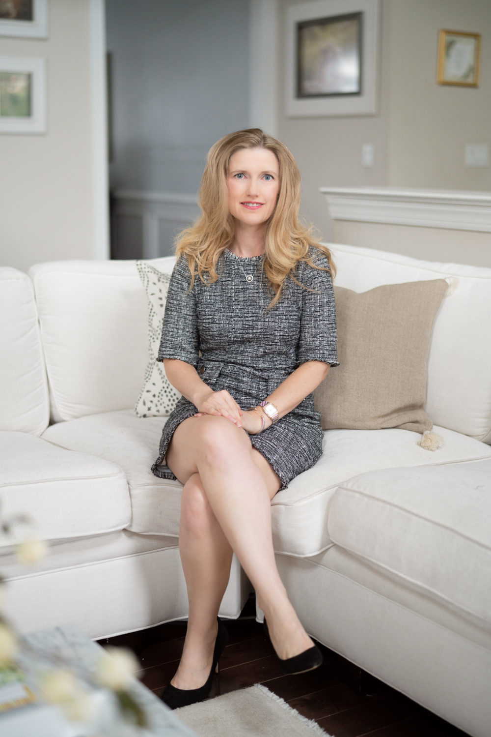 Petite Fashion Blog | Serena and Lily Pillows | Serena and Lily Friends and Family Sale | Serena and Lily Coupon