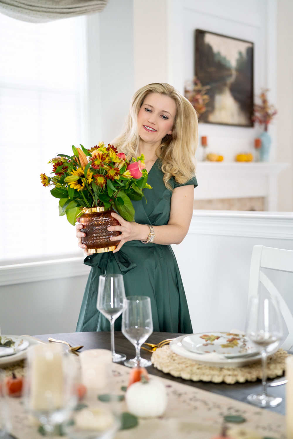 Petite Fashion Blog | Addison Cotton Tie Waist Fit & Flare Wrap Dress | FTD Flowers | FTD Thanksgiving Bouquet | Thanksgiving table decor | Thanksgiving tablescape | Pumpkin Pie recipe | Gal Meets Glam Dress