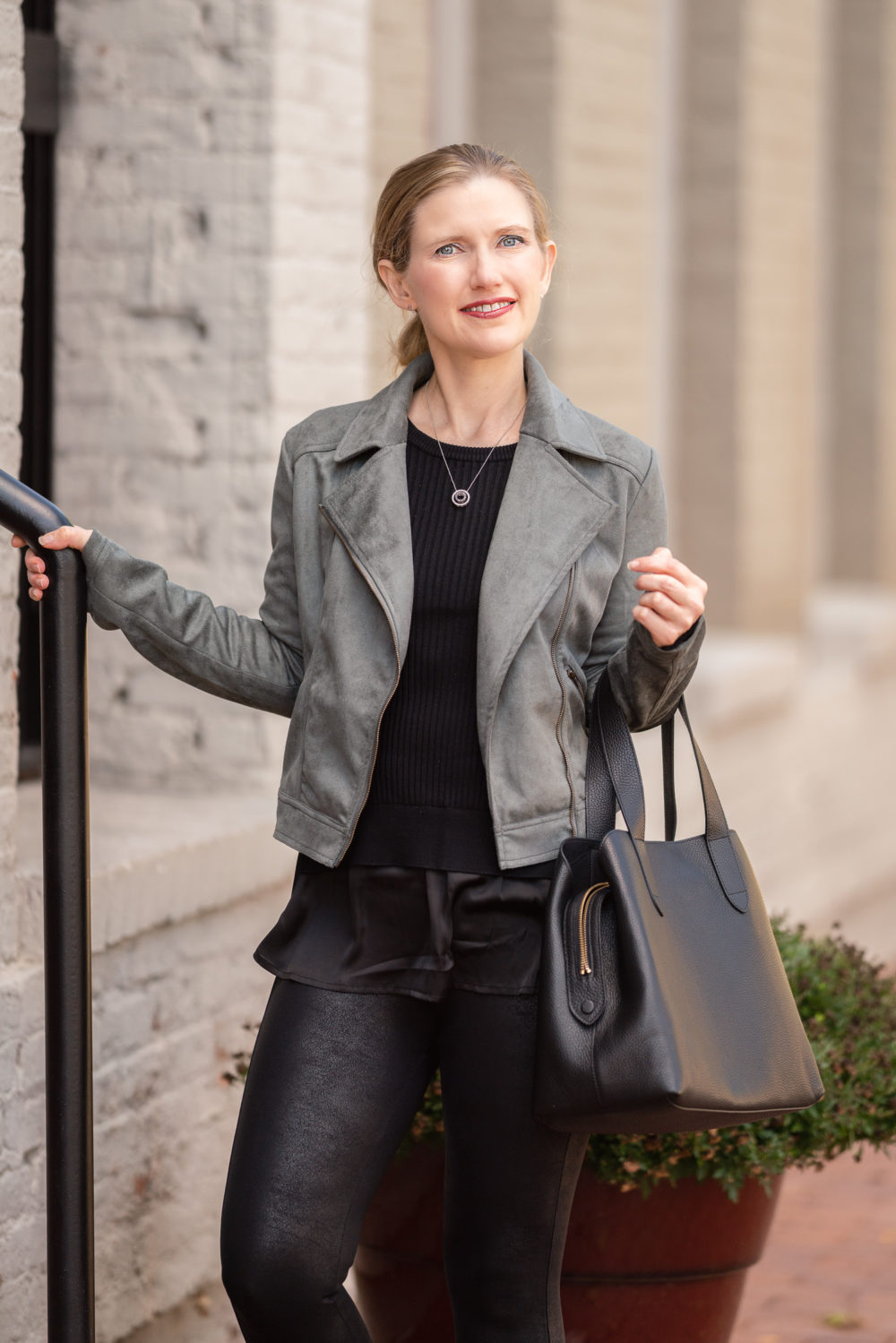 Petite Fashion Blog | Peach Fall Collection | Peach Moto Jacket | Cuyana Tote