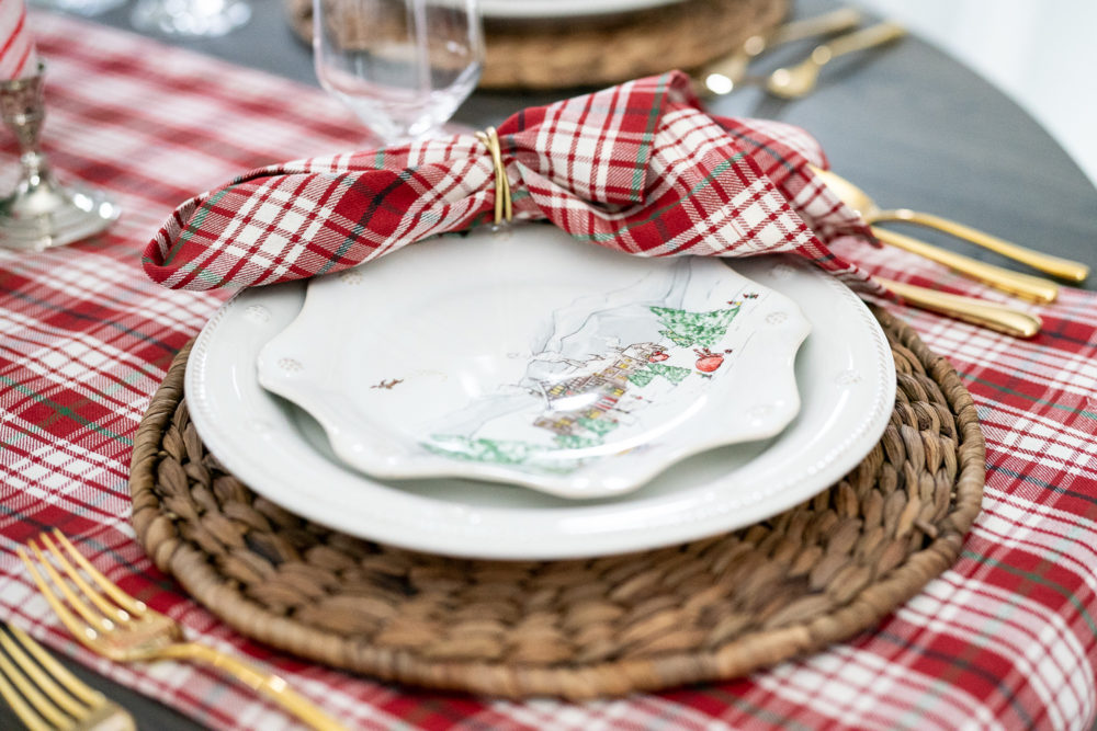 Petite Fashion Blog | Our Home for the Holidays | Christmas Decor | Flocked Christmas Tree | White Kitchen- | Juliska Berry and Thread | Juliska Holiday Dinnerware | FTD Flowers | Christmas Flowers