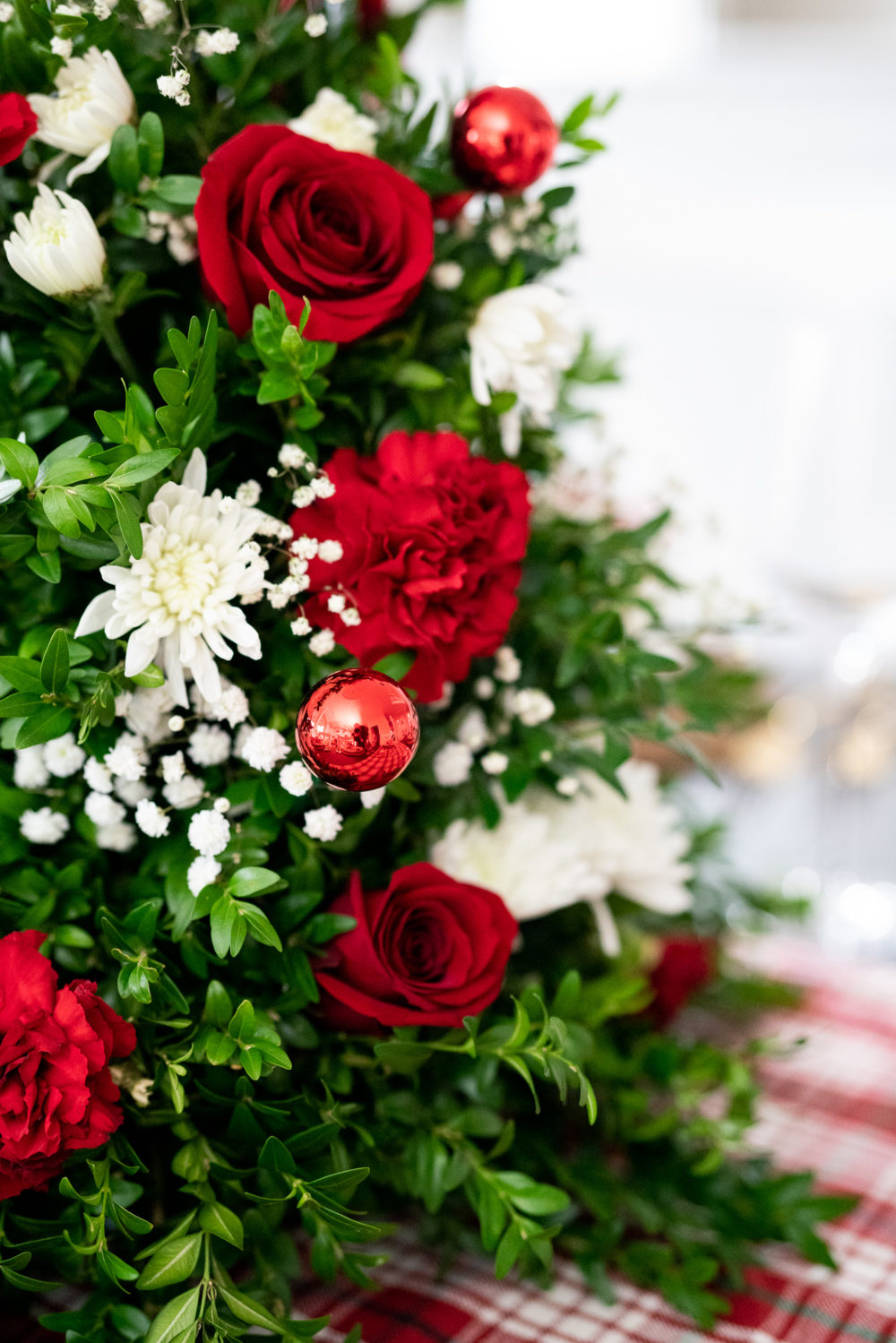 Petite Fashion Blog | Our Home for the Holidays | Christmas Decor | Flocked Christmas Tree | White Kitchen- | Juliska Berry and Thread | Juliska Holiday Dinnerware | FTD Flowers | Christmas Flowers