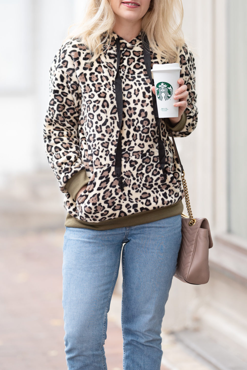 Petite Fashion Blog | Prettygarden Leopard Print Sweatshirt | Everlane Kick Crop Jeans