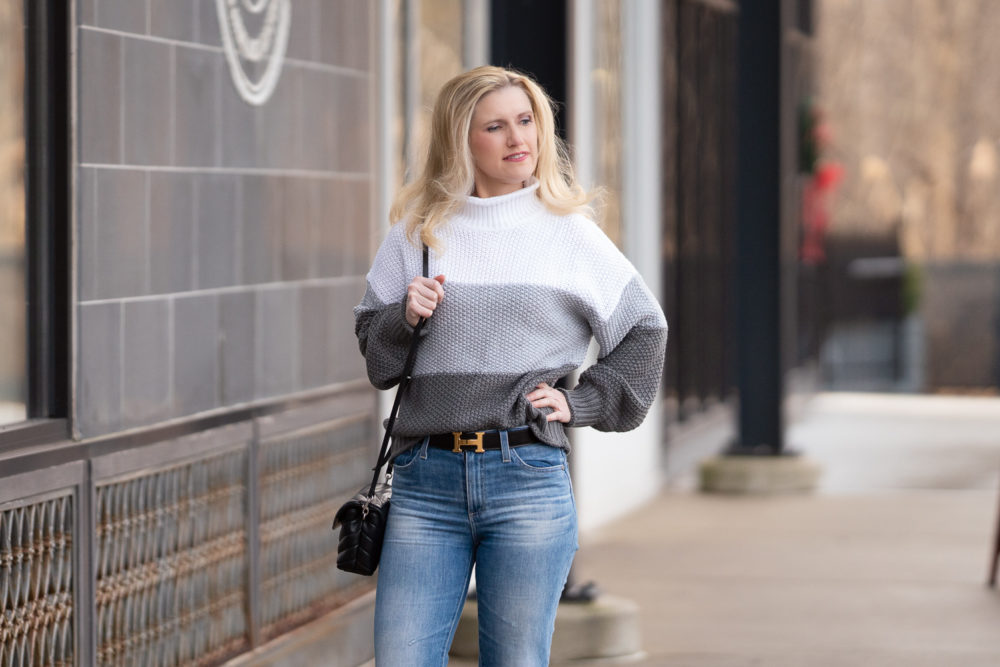 Petite Fashion Blog | Womens Turtleneck Oversized Sweater | Colorblock Sweater | Amazon Sweater