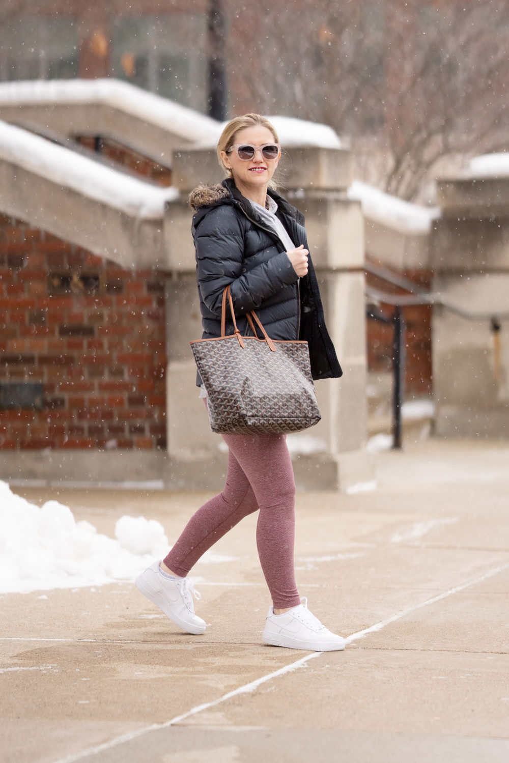 Petite Fashion Blog | Amazon Winter Workout Essentials | Core 10 Leggings | Marmot Women's Ithaca Down Puffer Jacket | Winter Workout Tips