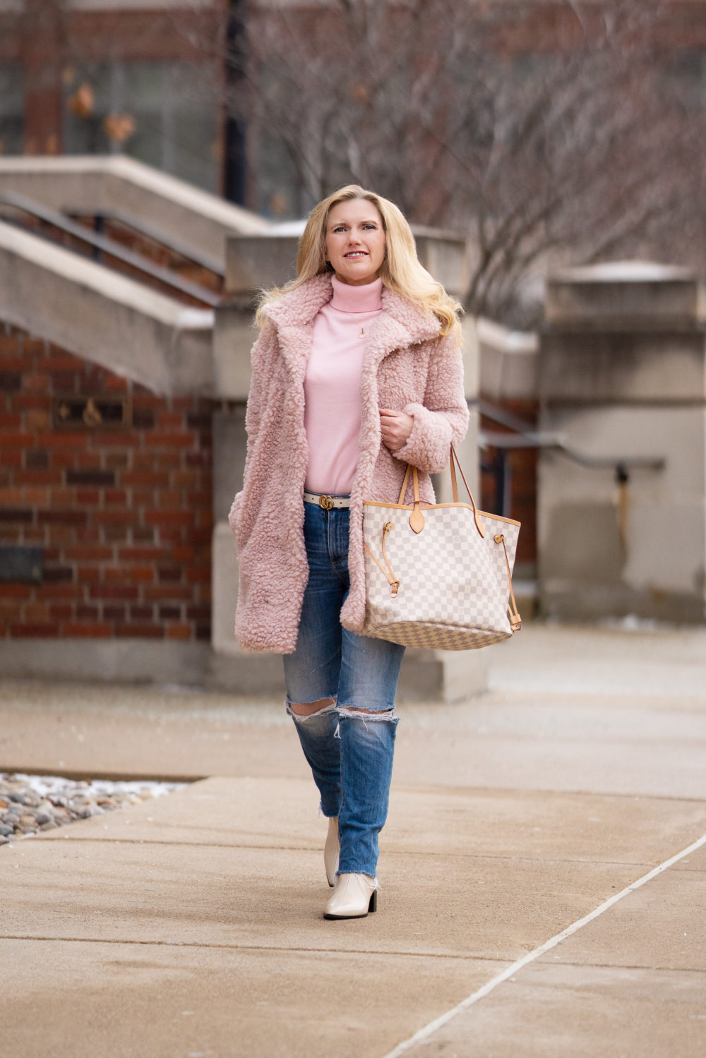 Petite Fashion Blog | Peach Copenhagen Coat | Louis Vuitton Neverfull Bag | Everlane Boots | Peach Clothing