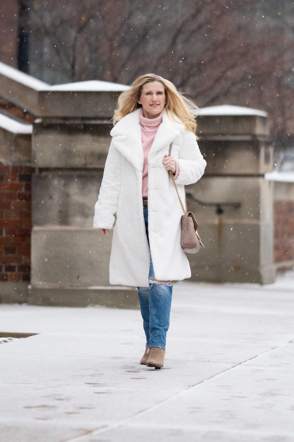 Petite Fashion Blog | White Fur Coat | Avec Les Filles Faux Fur Coat | Gucci Marmont Bag