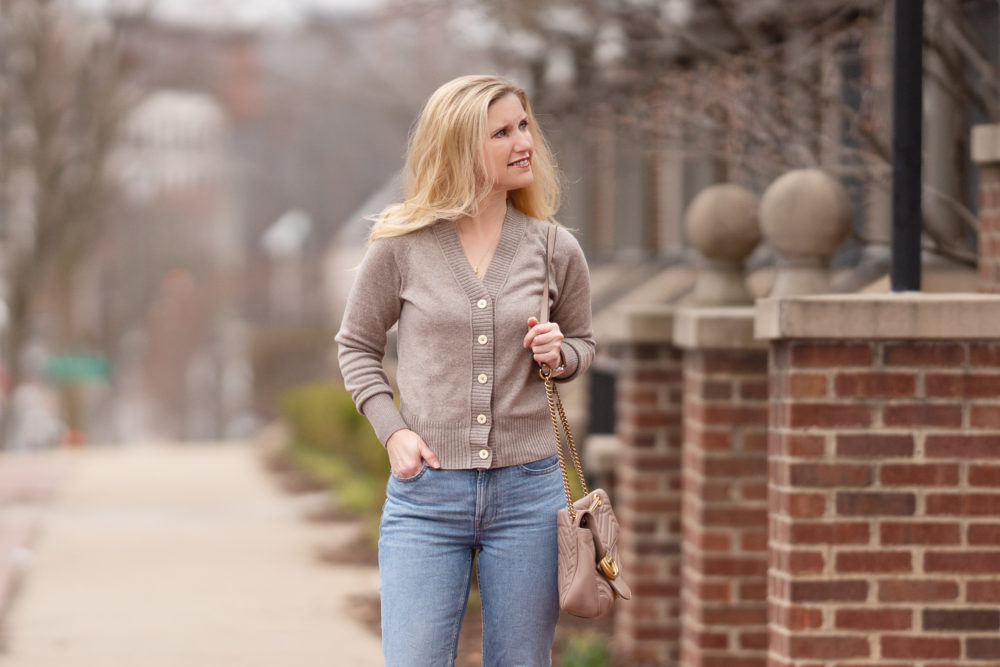 Petite Fashion Blog | Everlane ReCashmere Crop Cardigan | Everlane Kick Crop Jeans | Everlane Sale